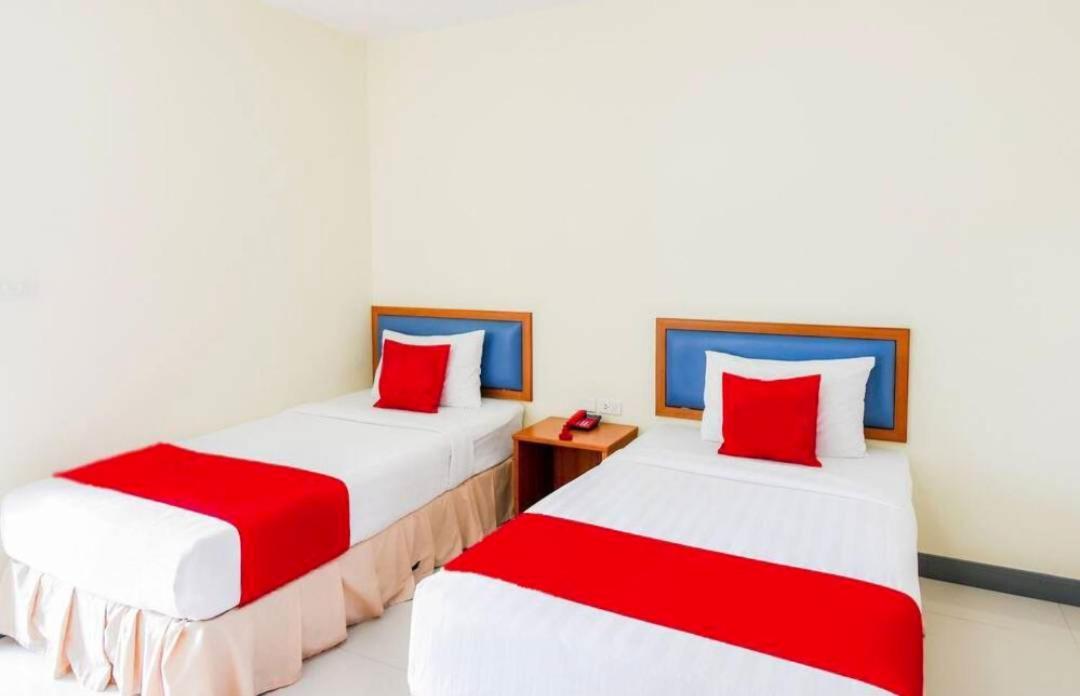 Baan Poemsuk Huahin Hotel Kültér fotó